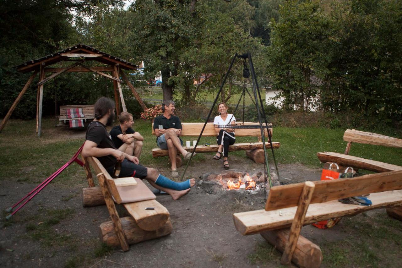 Romedihof Backpacker Hostel Karrösten Kültér fotó